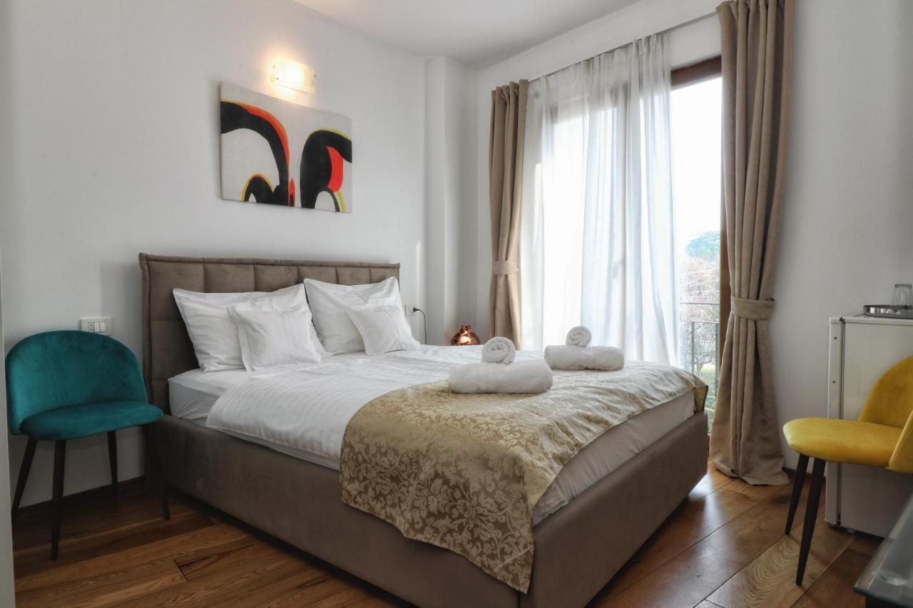 Kseni Accommodation Ровинь Экстерьер фото