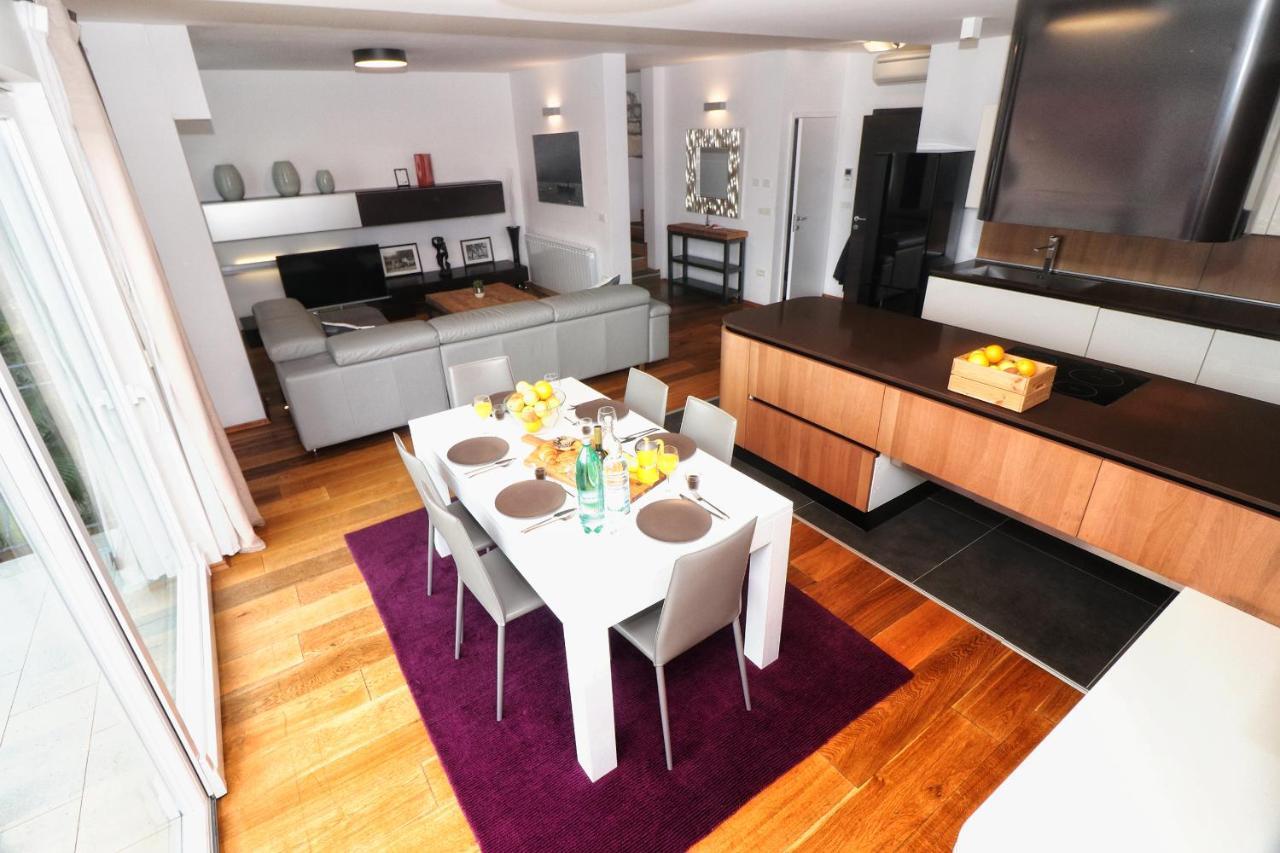 Kseni Accommodation Ровинь Экстерьер фото